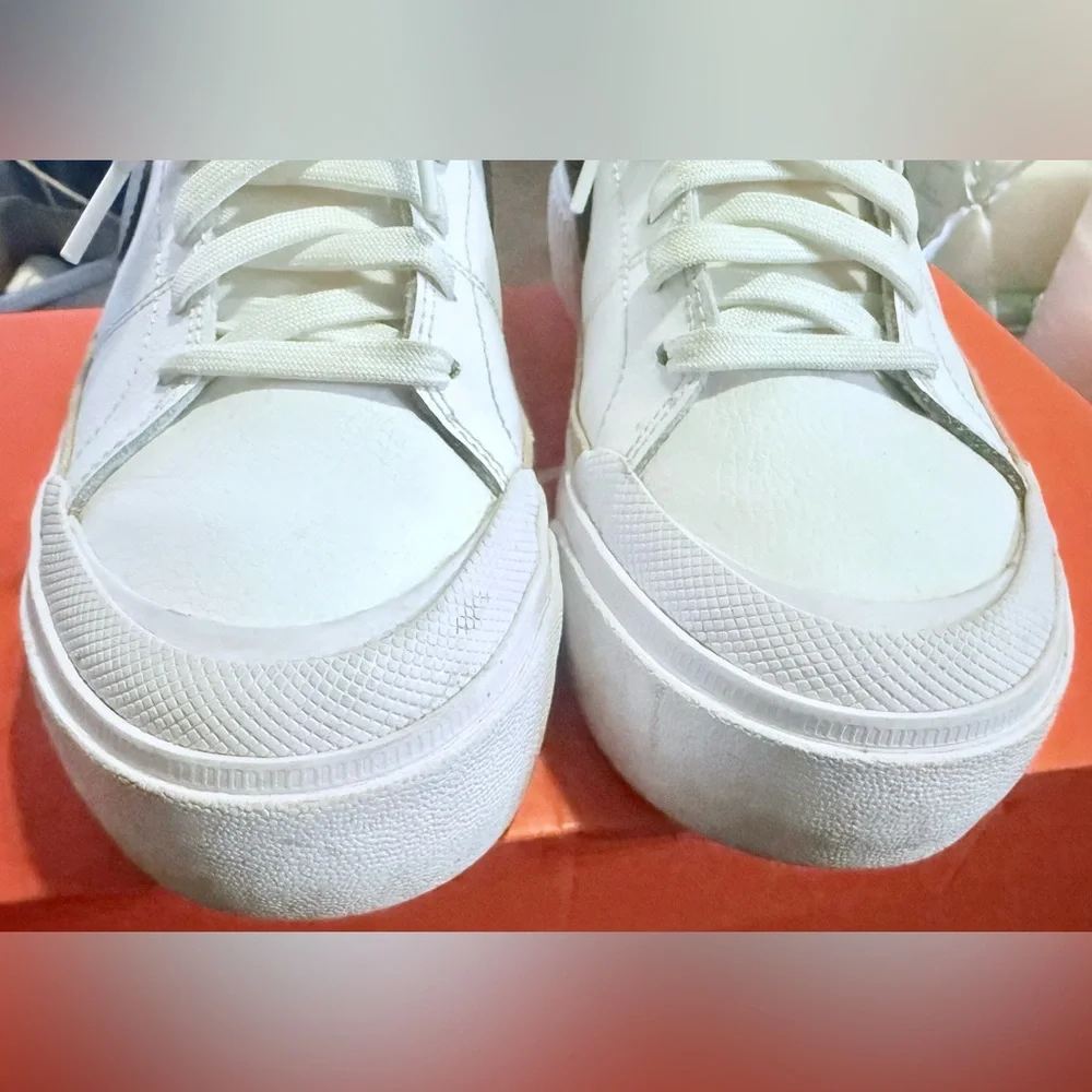 Nike Court Legacy Lift
Women's Shoes size 7.5 - Picture 10 of 13